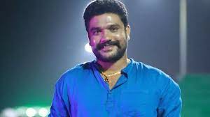 Kannada film star Sampath, who was struggling with money, committed suicide