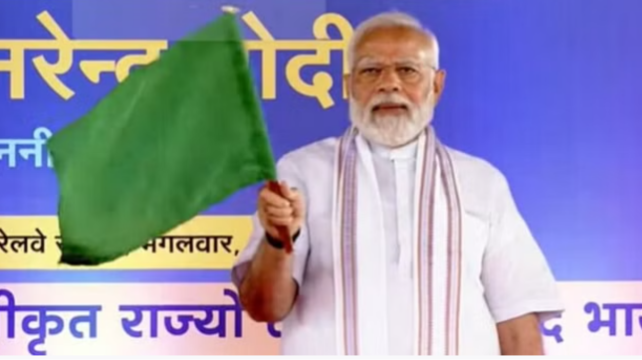 5 more Vande Bharat trains gifted to the country, PM Modi flagged off from Bhopal