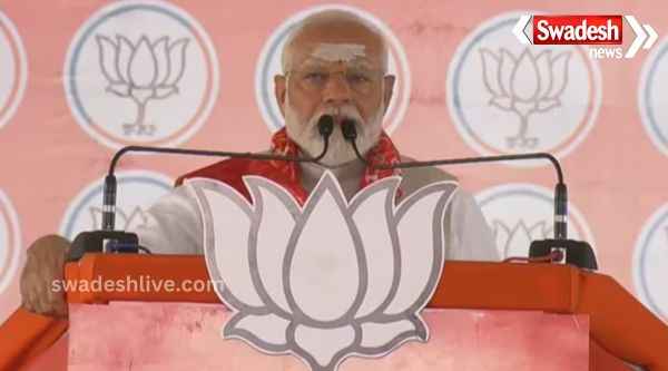 Questions arose again regarding \'Ambani\', \'Adani\' but this time PM Modi asked these questions to the prince of Congress.