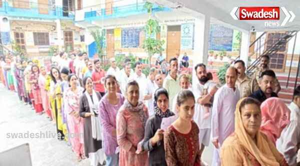 Till 1 pm, the highest turnout was 48.63 in the hilly state Himachal, know what percentage of voting took place in which state so far.