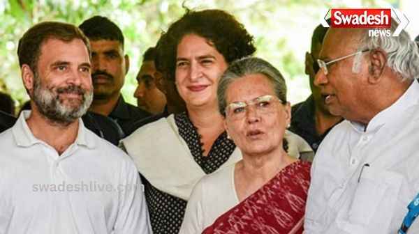 Gandhi family gathered in Rae Bareli, Sonia-Rahul roared, SP supremo said - 'BJP got defeated in four phases'