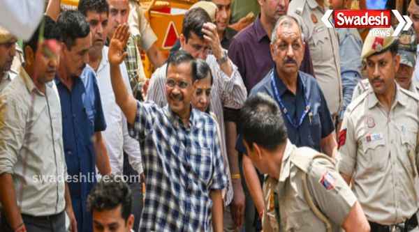 AAP's protest ends outside BJP office, Kejriwal reaches CM residence