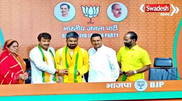 Manish Kashyap joins BJP, YouTuber takes party membership in Delhi