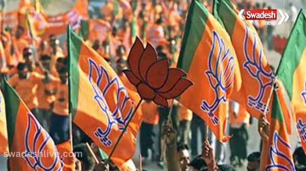 BJP releases seventh list, gives ticket to Navneet Rana from Amravati