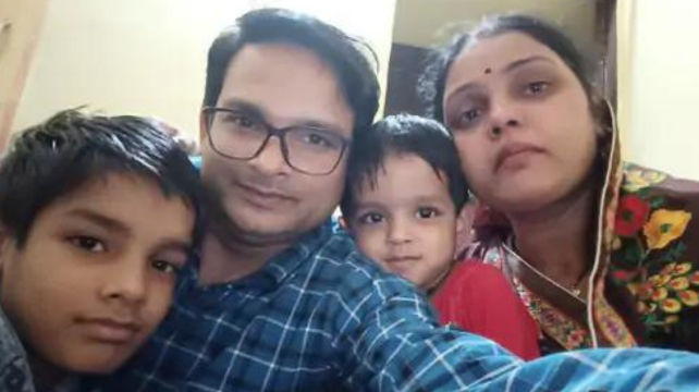 Whole family committed suicide in Bhopal, poisoned two sons, note mentions Colombia\'s website