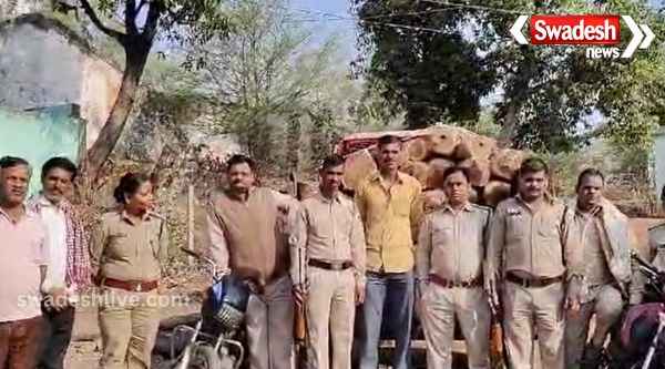 Shamshabad Forest Department gets big success, 2 bikes along with 25 timbers recovered