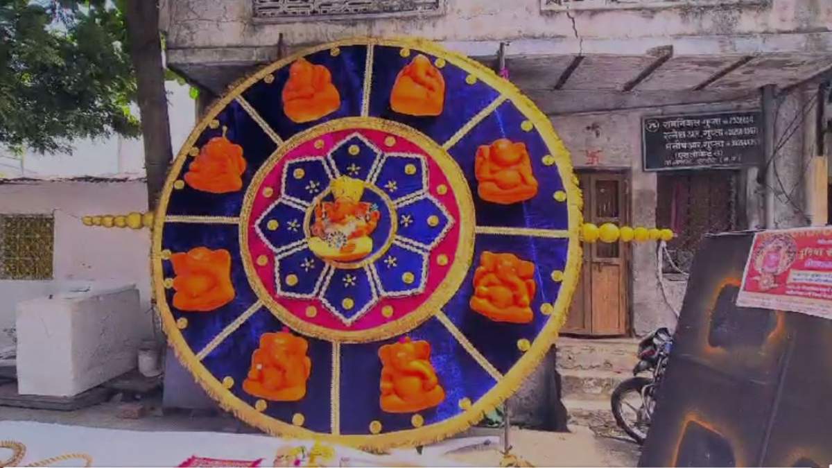 The world\'s largest rakhi made for Khajrana Ganesh, will be tied in Brahma Muhurta